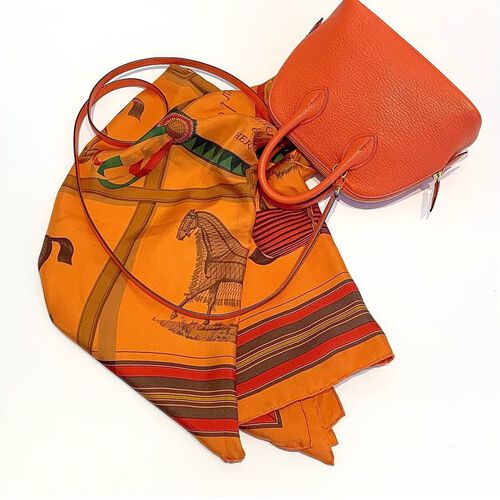 エルメス（HERMÈS）のスカーフリングの使い方。選び方や人気