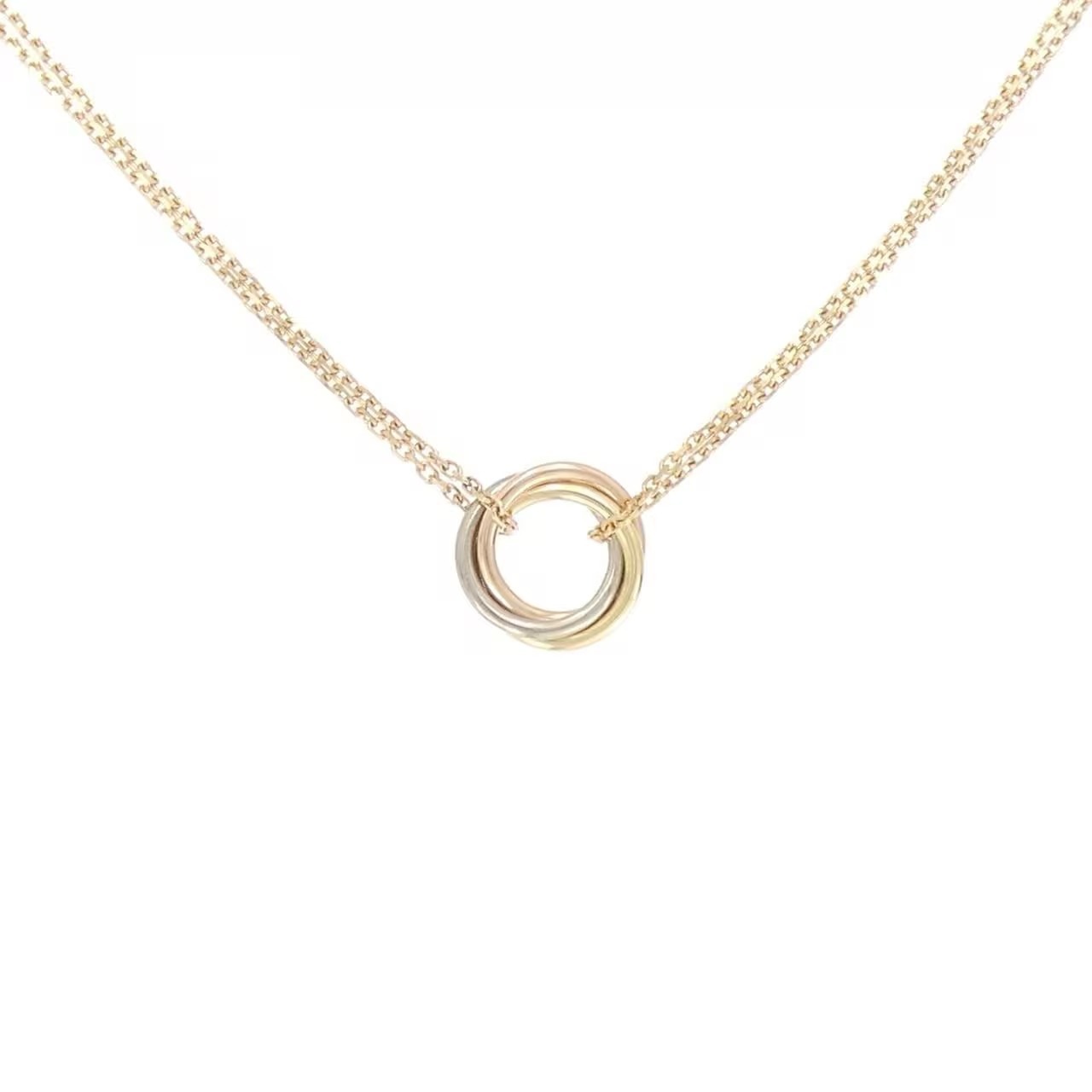 カルティエのトリニティ ネックレス