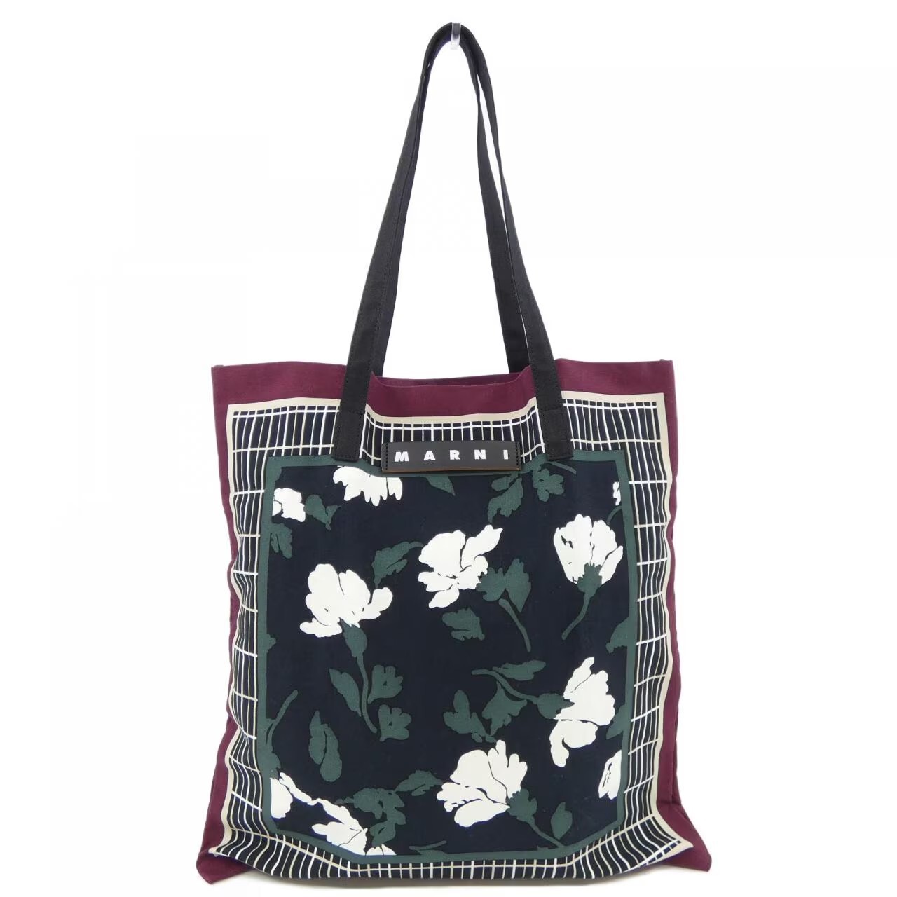 マルニのトートバッグ