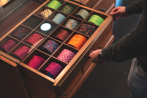 ハイブランドのネクタイはプレゼントに最適！失敗しない選び方