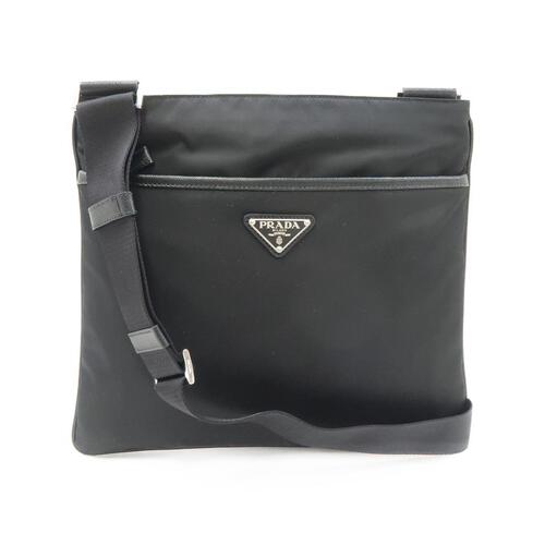プラダ（PRADA）のサステナブルな取り組み、リナイロン。特徴と