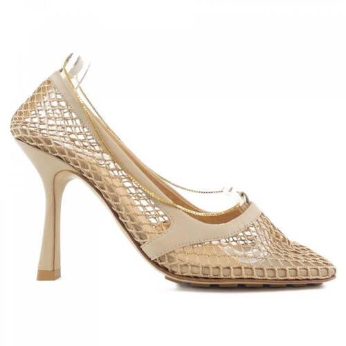 ダニエル・リーが手がけたアイテムを紹介！ボッテガヴェネタの人気